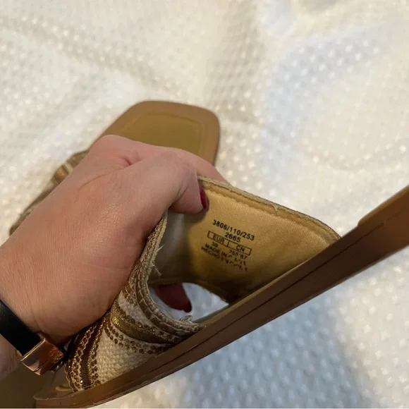 👡ZARA Sandal Bundle Size 39 | Gold Embellished + Chain Slide Sandals - Picture 8 of 12
